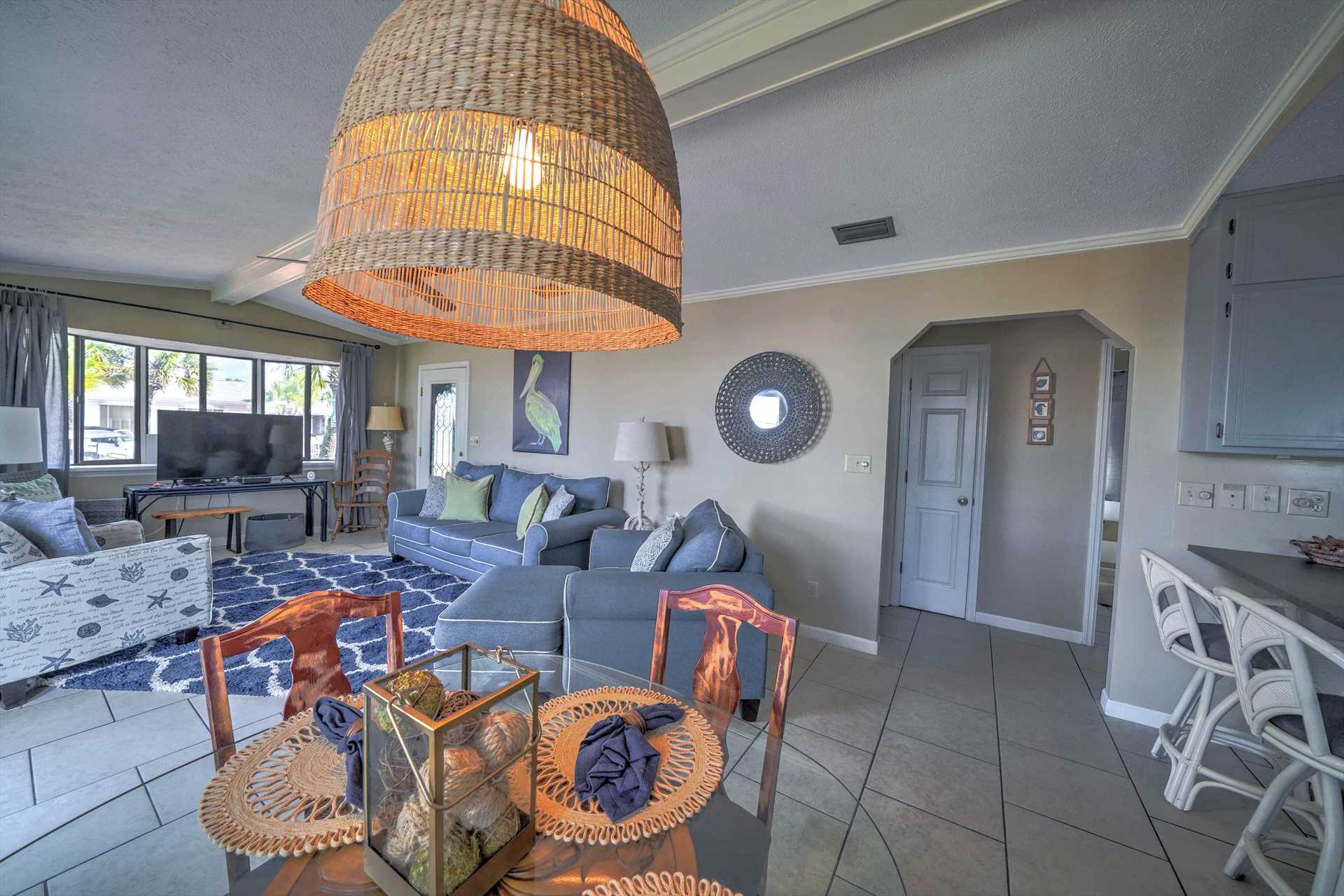 645 Octopus Lane - Beautiful Beach House - Includes a Golf Cart