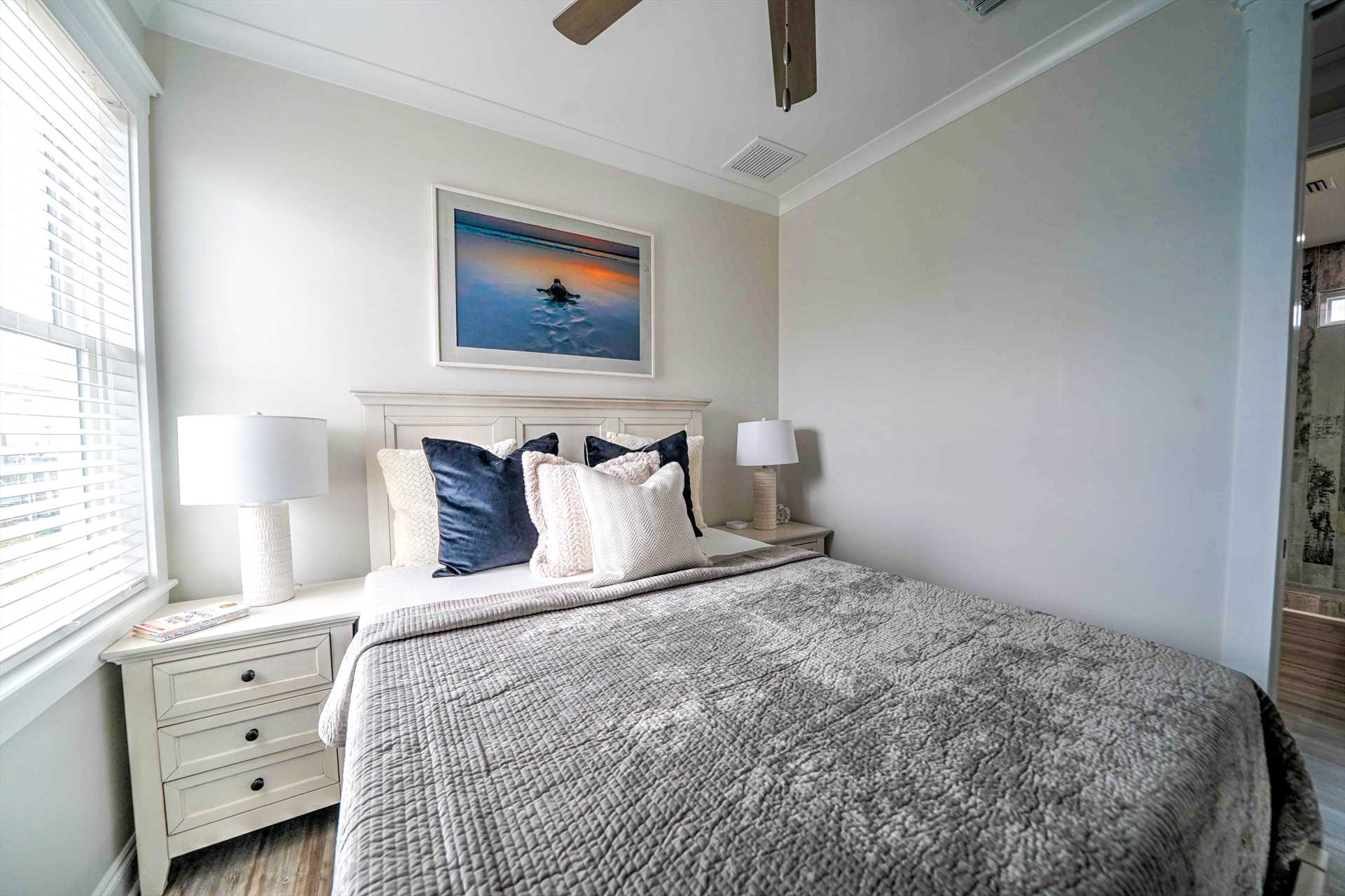 232 Barracuda Dr. 3 Bedrooms Includes 2 Golf Carts & Beach Chair